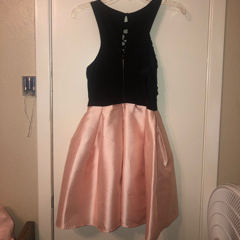 Homecoming/banquet dress - Picture 2 of 3